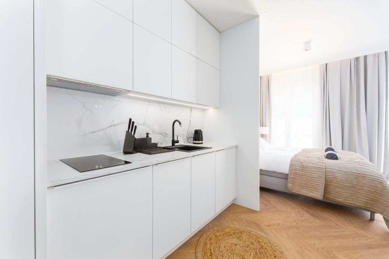 Apartment 44 *
